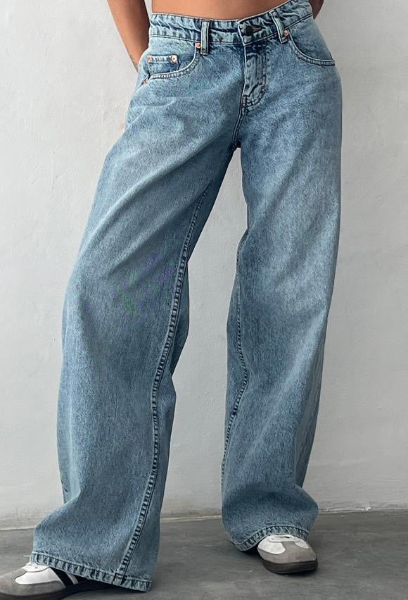 Bella™ | Low-Rise Jeans