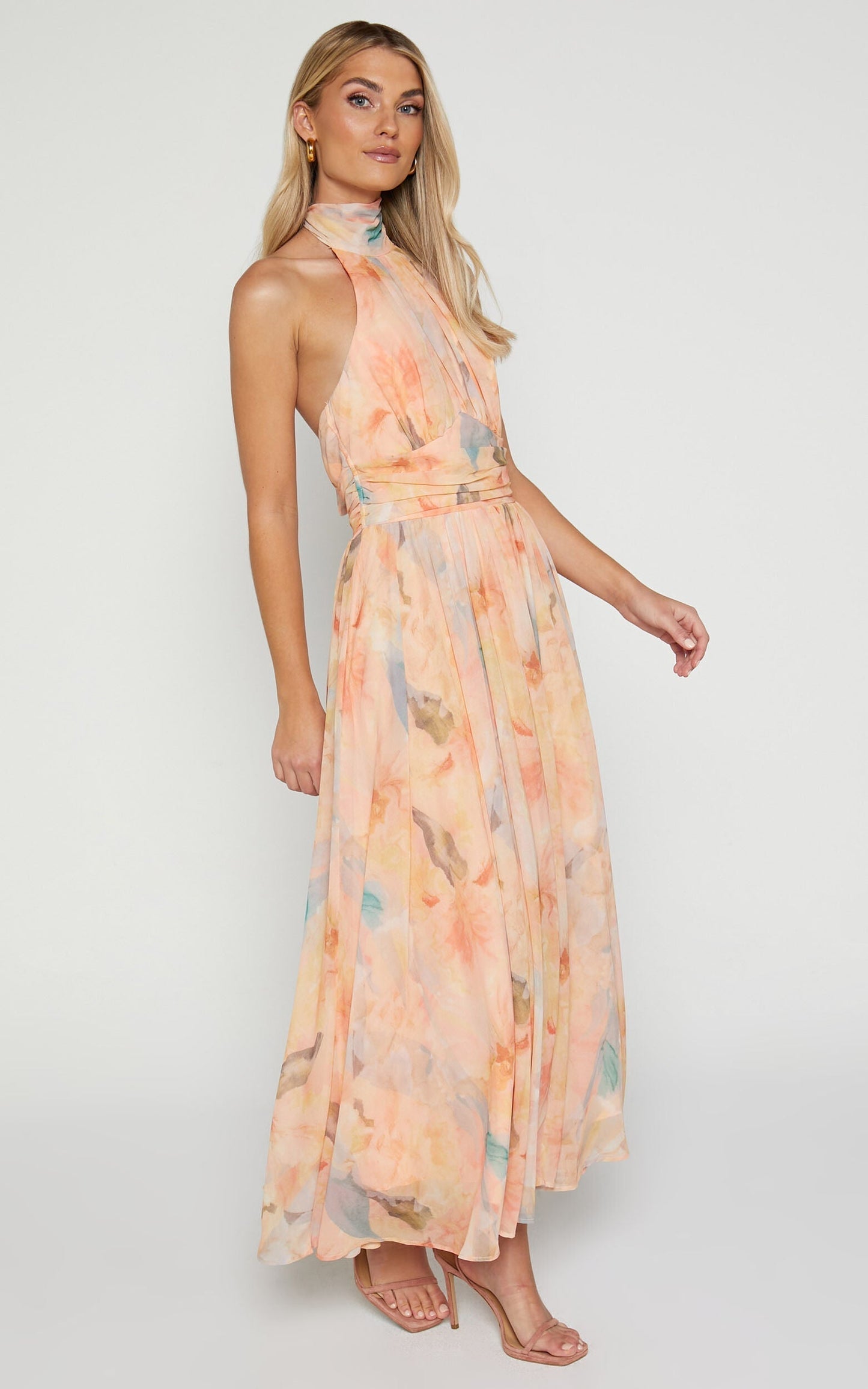 Alfhild™ | Sommarhalterneck